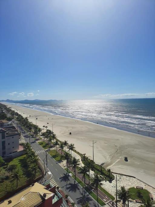 Apartamento Frente Para O Mar 6 Pessoas Com Estacionamento Praia Grande  Exterior photo
